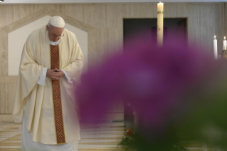 0-Holy Mass presided over by Pope Francis at the Casa Santa Marta in the Vatican: “The Spirit teaches us everything, introduces us to mystery,  makes us remember and discern”