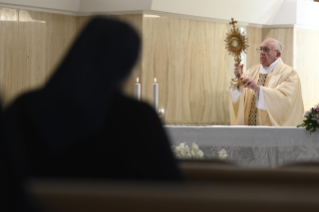 10-Santa Missa celebrada na capela da Casa Santa Marta: “Ser cristão significa pertencer ao povo de Deus” 