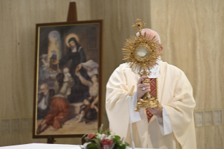 10-Holy Mass presided over by Pope Francis at the Casa Santa Marta in the Vatican: "The Holy Spirit makes harmony in the Church, the evil spirit destroys it"