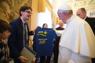 0-Encontro com os jovens da Ação Católica Italiana 