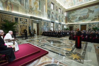8-Aos participantes no Encontro promovido pela Comissão Caridade e Saúde da Conferência Episcopal Italiana 