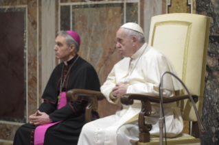 7-A los miembros del Cuerpo Diplomático acreditado ante la Santa Sede