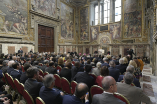 8-An die Teilnehmer an der internationalen Konferenz der Stiftung "Centesimus Annus pro Pontifice" 