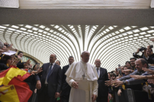 5-A los participantes en el III Encuentro Internacional de Coros en el Vaticano
