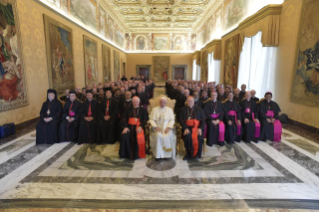 4-An die neuernannten Bischöfe, die an einem Kurs der Kongregation für die Bischöfe teilnehmen