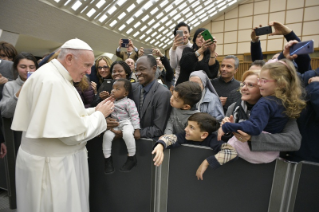 3-Encontro com os funcionários da Santa Sé e do Estado da Cidade do Vaticano para as felicitações de Natal 