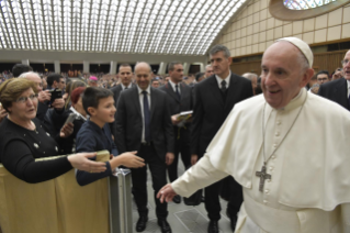 1-Ai dipendenti della Santa Sede e dello Stato della Citt&#xe0; del Vaticano per lo scambio degli auguri natalizi