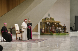 13-Beim Weihnachtsempfang für die Angestellten des Heiligen Stuhls und des Staates der Vatikanstadt