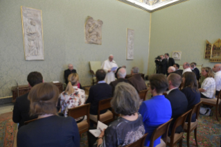6-Ansprache von Papst Franziskus an die Delegation der Missionszentrale der Franziskaner in Bonn
