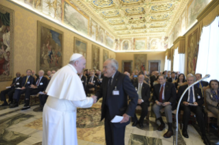 2-Ai partecipanti all'Assemblea Plenaria della Pontificia Accademia delle Scienze