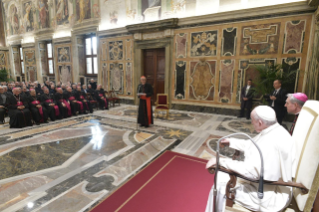 5-A la comunidad del Pontificio Seminario Regional Flaminio "Benedicto XV" de Bolonia