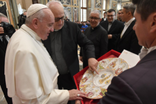 13-A la comunidad del Pontificio Seminario Regional Flaminio "Benedicto XV" de Bolonia