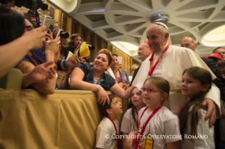 7-Incontro con i partecipanti all'Iniziativa "Il Treno dei Bambini" promossa dal Pontificio Consiglio della Cultura