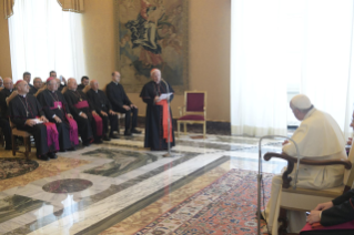 1-Aos Sacerdotes e membros da Cúria da Arquidiocese de Valência, Espanha