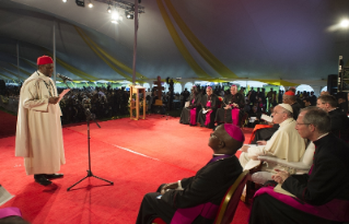3-Apostolic Journey: Meeting with Clergy, Men and Women Religious and Seminarians in Nairobi