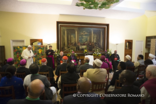 11-Viaje apostólico: Encuentro interreligioso y ecuménico en el Salón de la Nunciatura apostólica