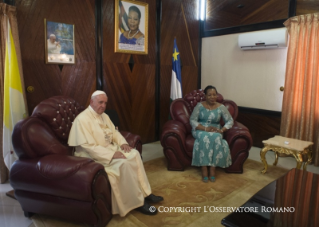 0-Apostolic Journey: Meeting with transitional Leaders and Diplomatic Corps in Bangui