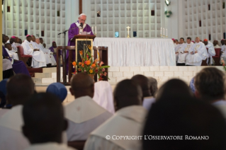 34-Apostolic Journey: Mass with Priests, Consecrated Persons and Lay Leaders in Bangui
