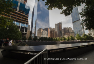 2-Voyage apostolique : Rencontre interreligieuse au Memorial de Ground Zero 
