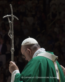 2-Apostolische Reise: Eucharistiefeier im Madison Square Garden