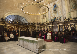 5-Viaje apostólico: Celebración de las Vísperas con sacerdotes, religiosos, religiosas y seminaristas