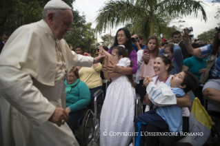 7-Apostolische Reise: Besuch im Kinderkrankenhaus “Niños de Acosta Ñu” 