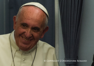 7-Apostolic Journey: In-Flight Press Conference of His Holiness Pope Francis from Paraguay to Rome 