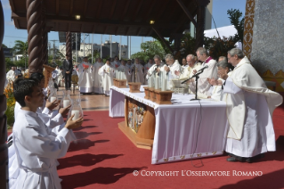 4-Apostolic Journey: Holy Mass in Christ the Redeemer Square (Santa Cruz de la Sierra)