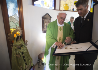 0-Apostolic Journey: Remarks by the Holy Father on the occasion of the presentation of two decorative honours to Our Lady of Copacabana, Patron Saint of Bolivia