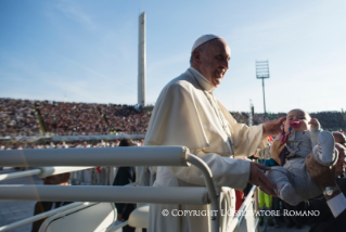 4-Pastoral Visit: Holy Mass at the Artemio Franchi Municipal Stadium 