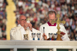 17-Pastoral Visit: Holy Mass at the Artemio Franchi Municipal Stadium 
