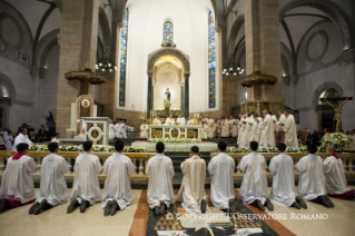 2-Sri Lanka - Philippinen: Heilige Messe mit den Bischöfen, Priesten und Ordensleuten