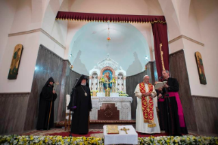 7-Viaje apostólico a Armenia: Visita a la Catedral católica armenia de los Santos Mártires de Gyumri