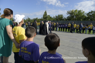 16-Apostolic Journey to Armenia: Visit to the Tzitzernakaberd Memorial Complex