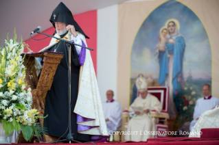 6-Viaggio Apostolico in Armenia: Santa Messa in Piazza Vartanants