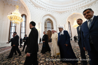 1-Viaje apostólico a Georgia y Azerbaiyán: Encuentro interreligioso con el Jeque de los musulmanes del Cáucaso y con representantes de las demás comunidades religiosas del país