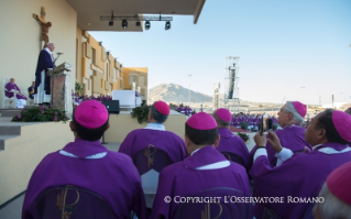 6-Voyage apostolique : Messe sur le champ de foire de Ju&#xe1;rez
