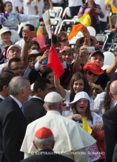 2-Apostolic Journey to Mexico: Meeting with young people in the &#x201c;Jos&#xe9; Mar&#xed;a Morelos y Pav&#xf3;n&#x201d; stadium