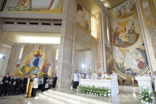 3-Apostolic Journey to Poland: Holy Mass with Priests, Men and Women Religious, Consecrated Persons and Polish Seminarians&#xa0;gathered in St John Paul II Shrine