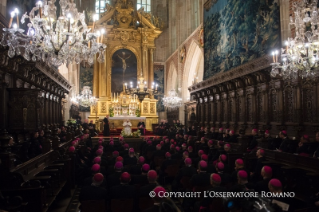 5-Viaje apostólico a Polonia: Encuentro con los obispos polacos en la Catedral de Cracovia