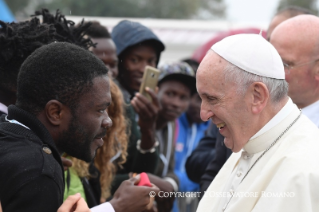 12-Pastoral Visit to Bologna: Encounter with migrants and care workers 