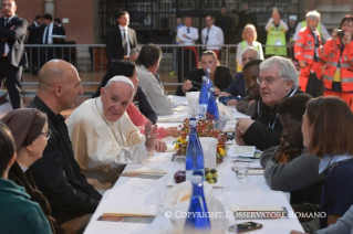 7-Pastoral Visit to Bologna: Solidarity lunch with poor people, refugees and prisoners