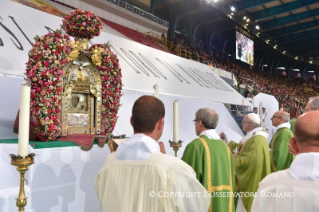 2-Pastoralbesuch in Cesena und Bologna: Feier der heiligen Messe