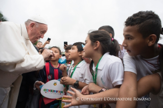 4-Viaje apostólico a Colombia: Parada en la Cruz de la reconciliación