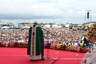 14-Viagem Apostólica à Colômbia: Santa Missa