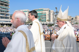 8-Pastoralbesuch in Genua: Eucharistische Konzelebration 