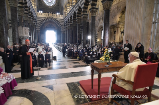 16-Visite pastorale à Gênes : Rencontre avec les évêques, le clergé, les séminaristes et les religieux de la région, les collaborateurs laïcs de la Curie et les représentants d'autres confessions