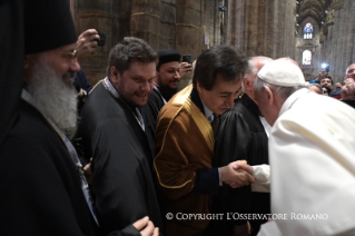 9-Visite pastorale : Rencontre avec les prêtres et les personnes consacrées