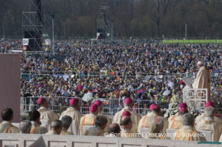 4-Pastoralbesuch: Eucharistiefeier im Monza-Park