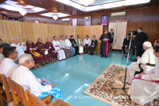 2-Voyage apostolique au Myanmar : Rencontre avec les responsables religieux